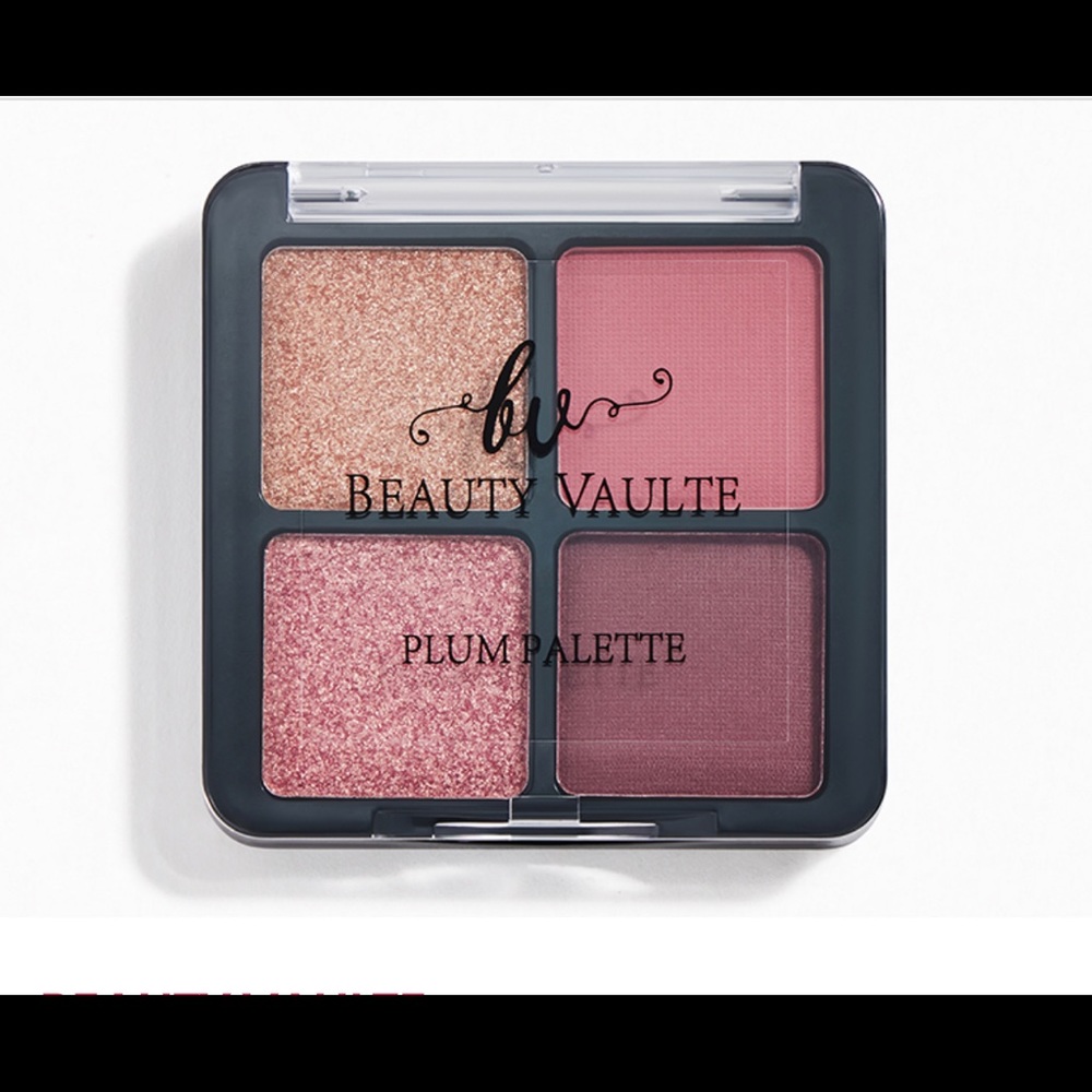 BEAUTY VAULTE- Eyeshadow Quad in Plum